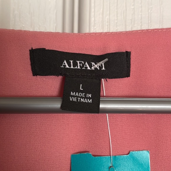Rose colored Alfani blouse - Picture 3 of 5